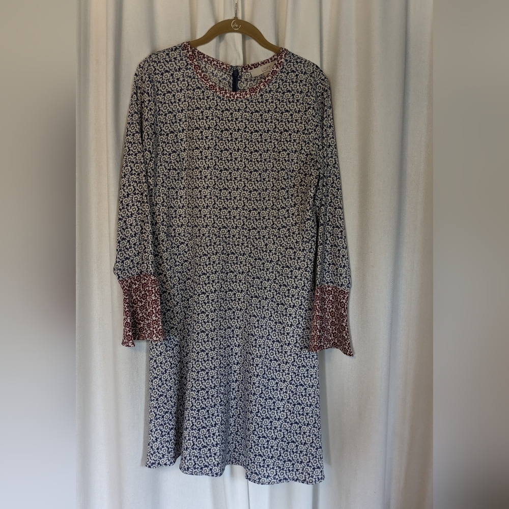 Ann Taylor LOFT floral midi blue red dress comfy 8